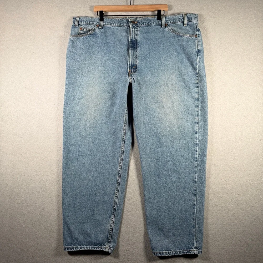 Vintage Levis 550 Orange Tab Relaxed Fit Jeans Made in USA Light Wash 48x30 Mens